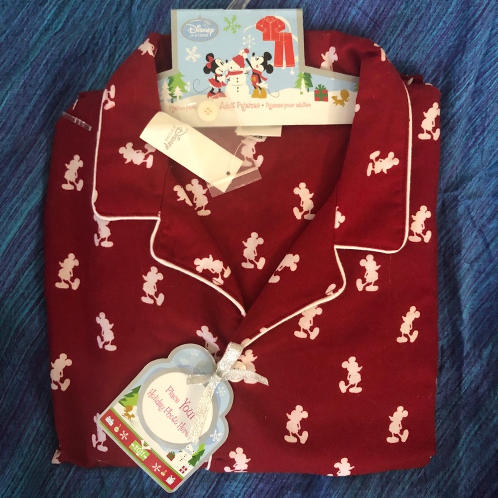 Disney Adult Holiday Pajamas Size L